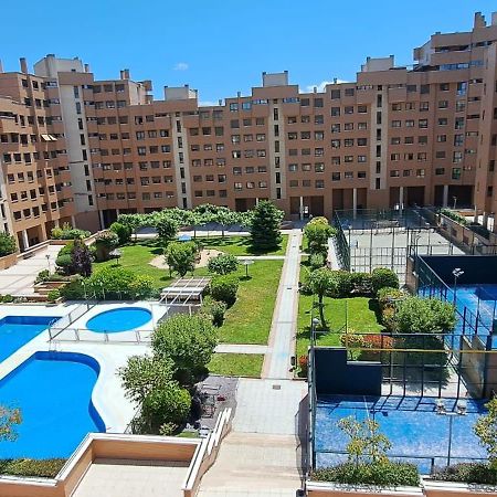 Residencial En Madrid Alquiler De Corta Estancia No Turistico מראה חיצוני תמונה