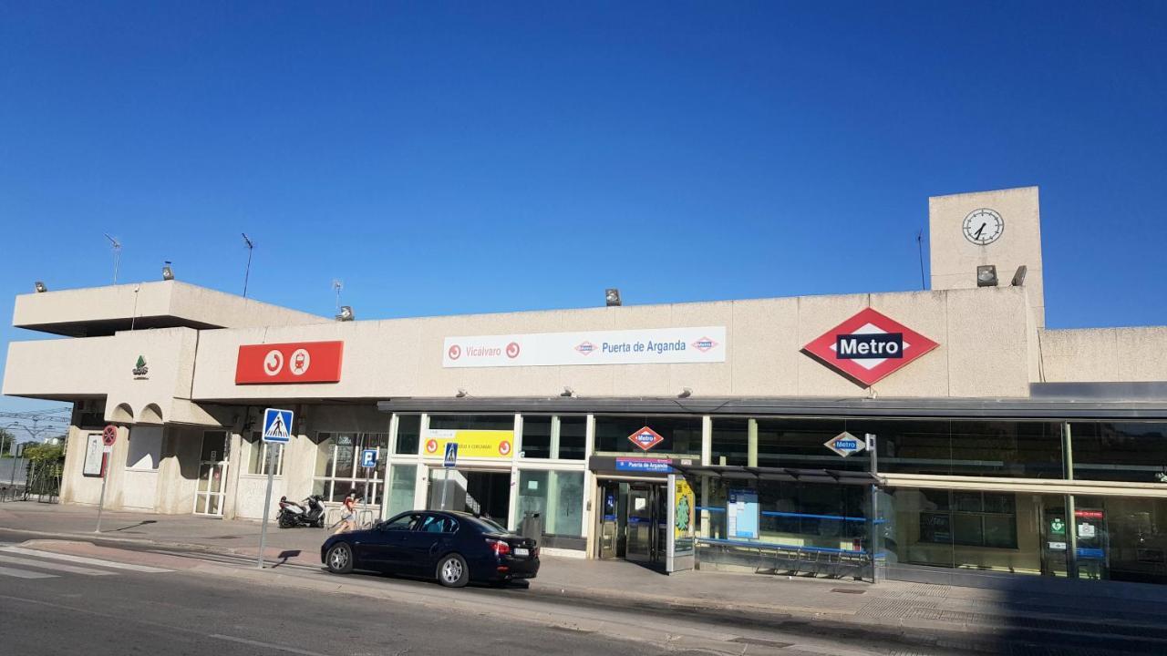 Residencial En Madrid Alquiler De Corta Estancia No Turistico מראה חיצוני תמונה